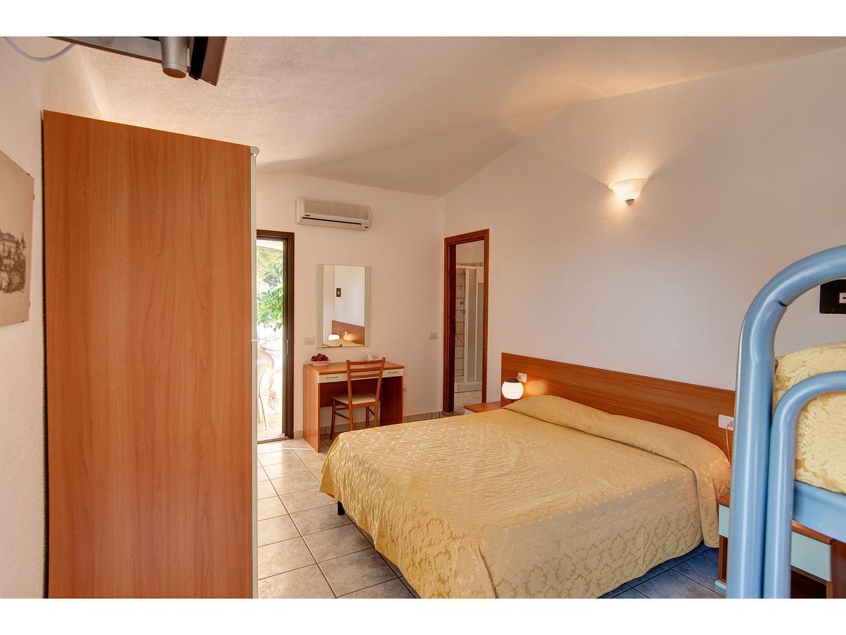 Pedra Niedda Hotel 3*